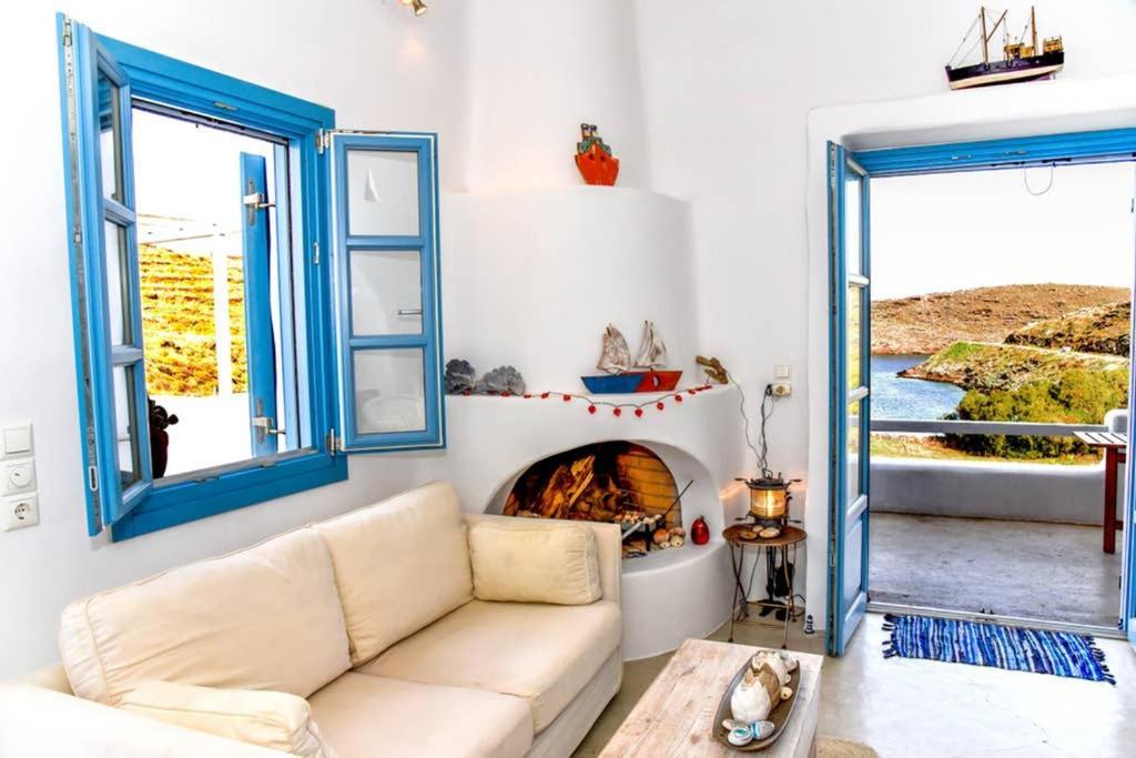 Villa Niloya Kythnos Loutrá Dış mekan fotoğraf