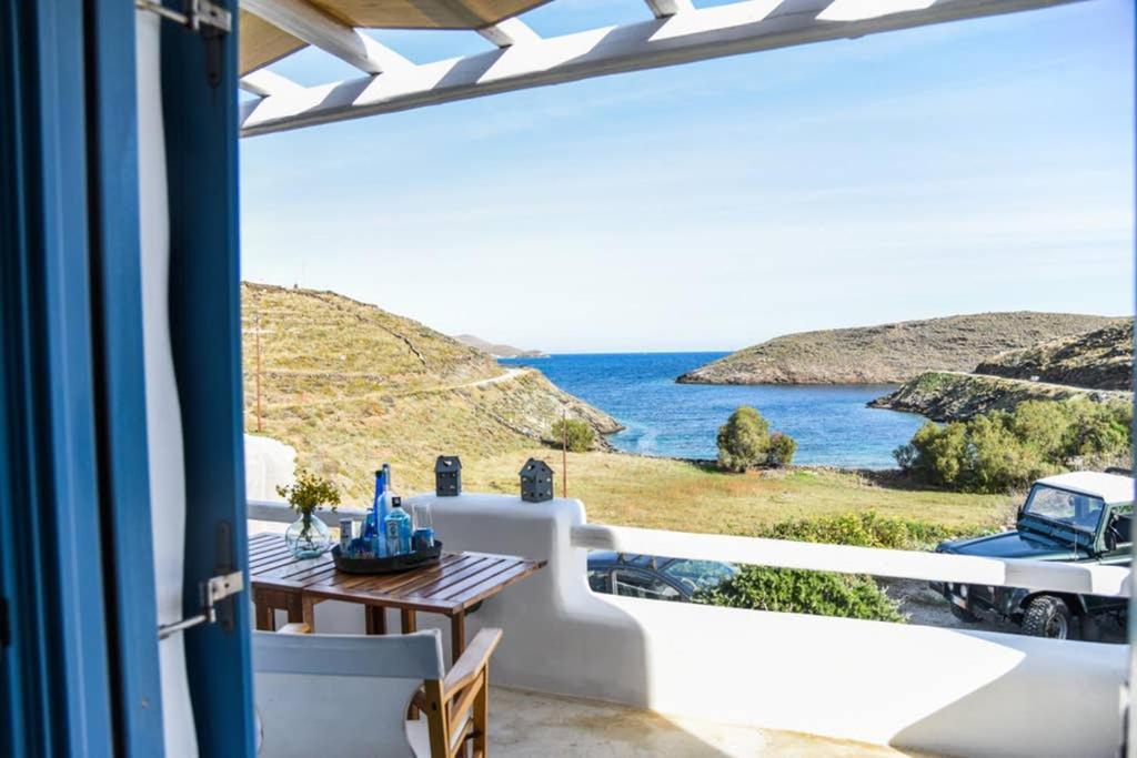 Villa Niloya Kythnos Loutrá Dış mekan fotoğraf